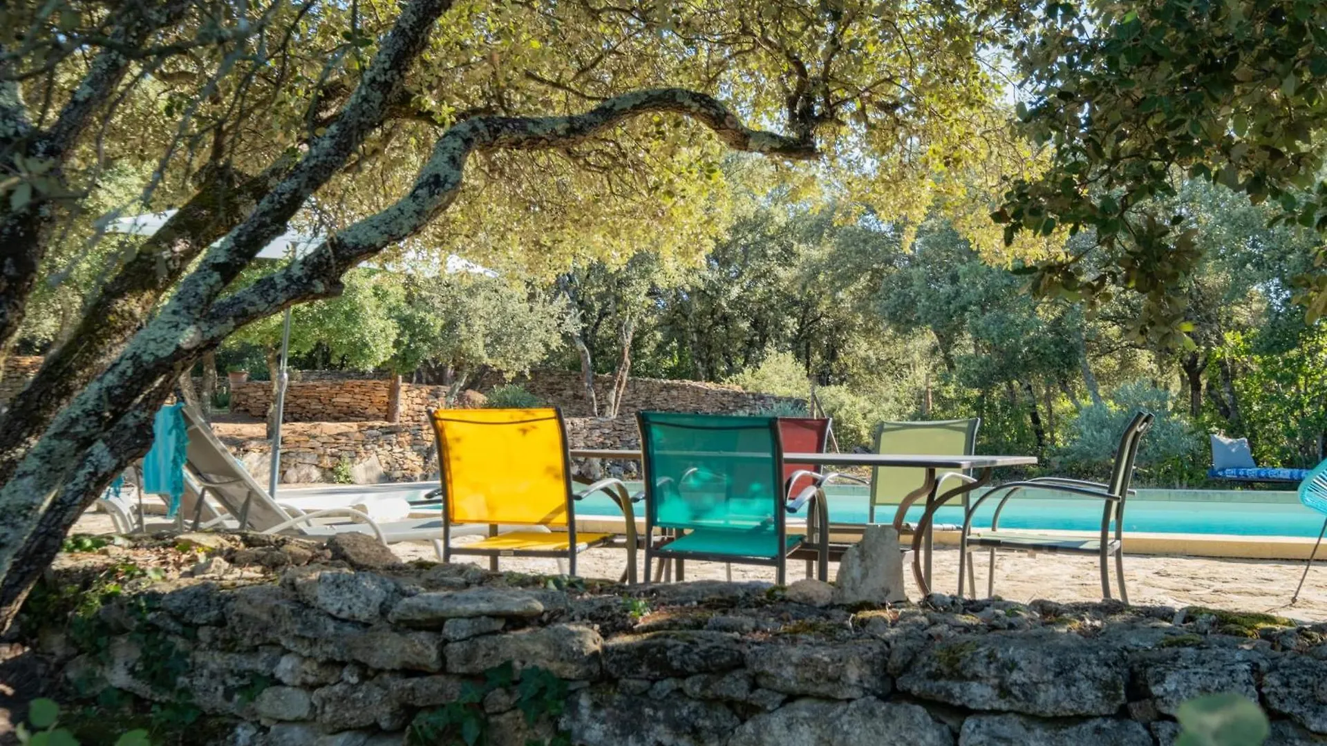 La Bastide De La Foret Bonnieux 0*,